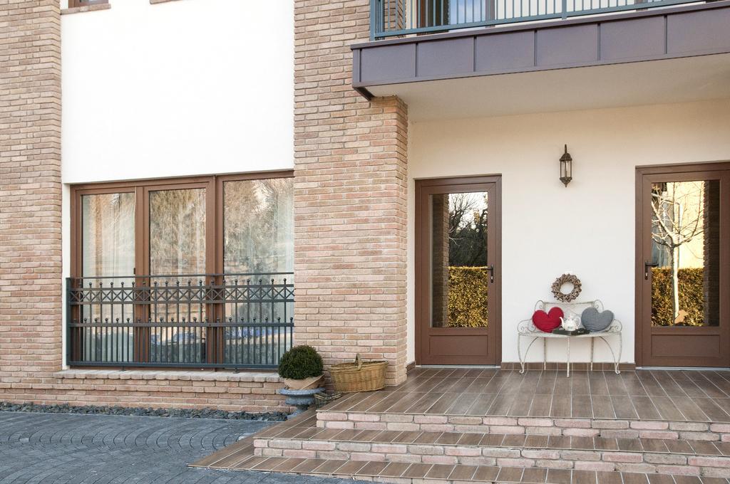 Anita Home Gyenesdias Bagian luar foto
