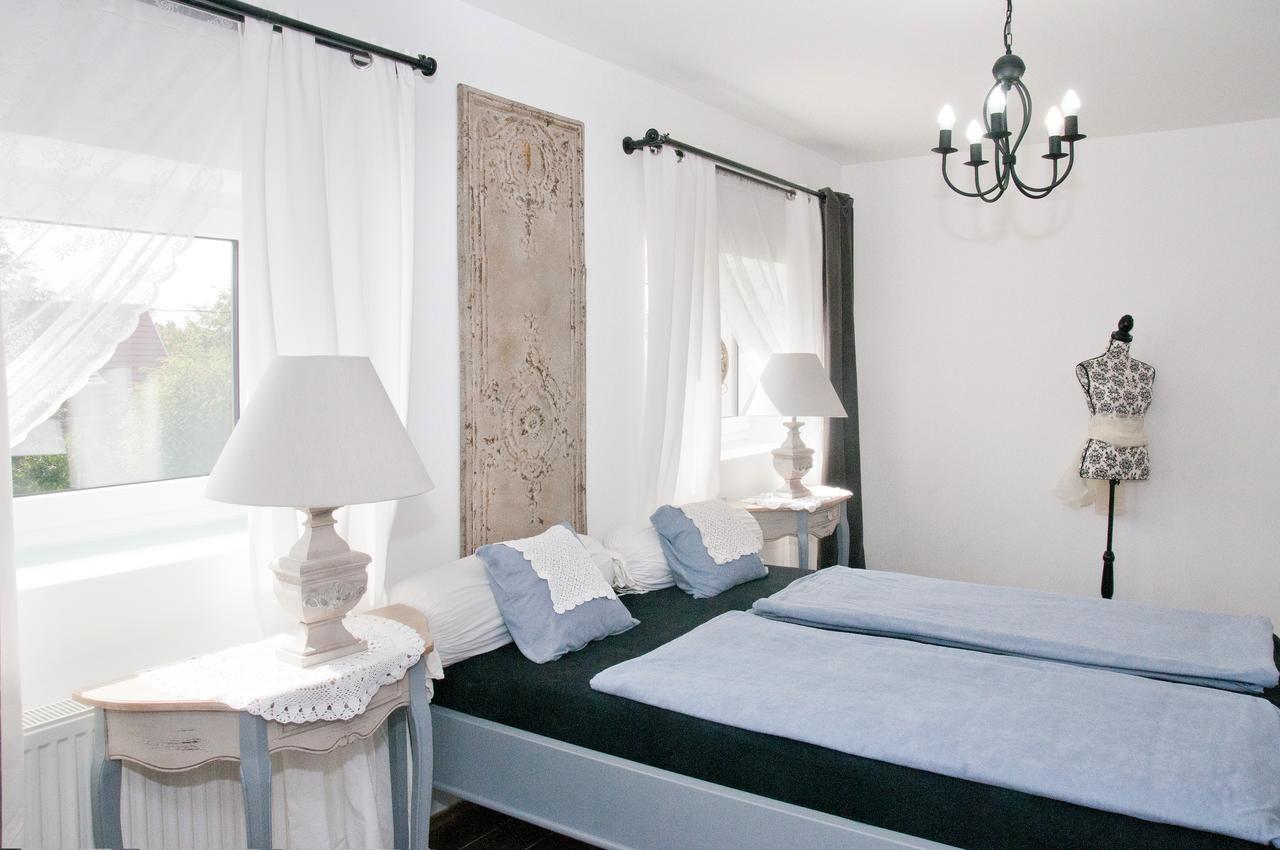 Anita Home Gyenesdias Bagian luar foto