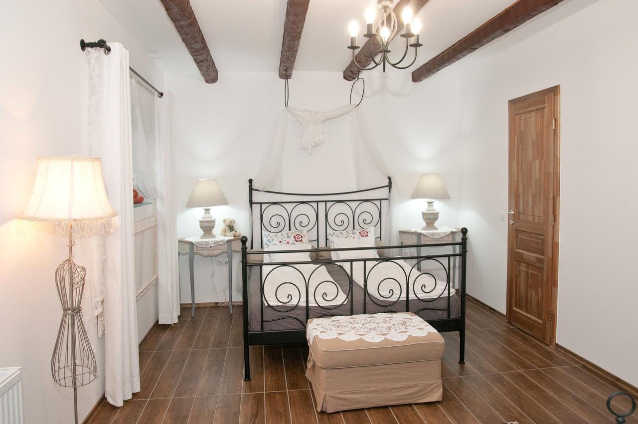 Anita Home Gyenesdias Bagian luar foto